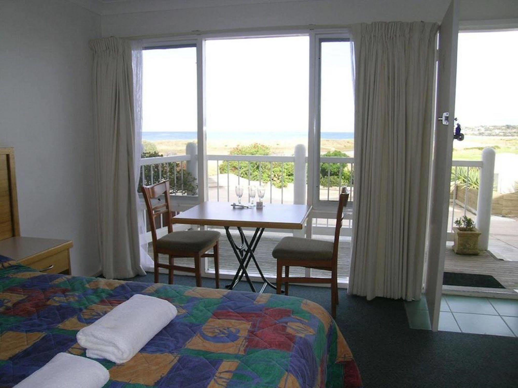 A Great Ocean View Motel Apollo Bay Exteriör bild